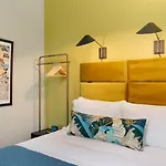 Sunny Queen Suite Downtown 2Nd Floor
